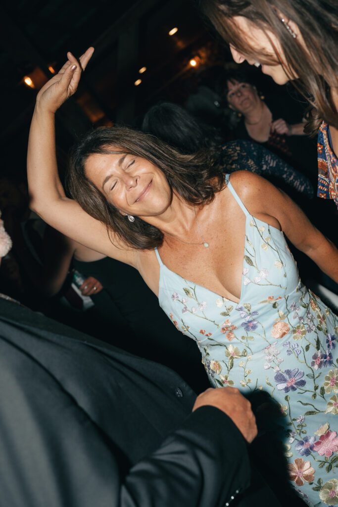 reception bride and groom portraits during golden hour olympias valley estate in petaluma california, wedding photography by alyssa gayle photography based in san francisco california and traveling worldwide